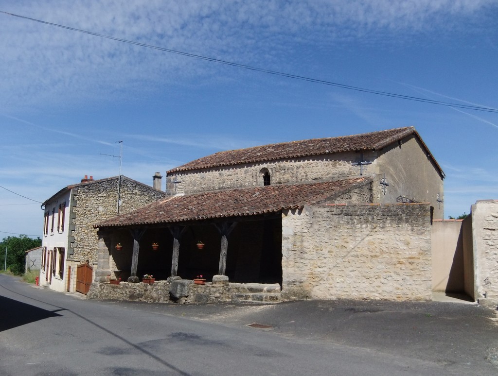 Ancienne église de Tessonnière