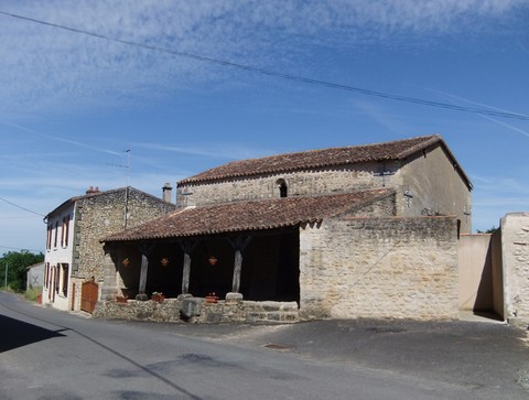 Ancienne église de Tessonnière